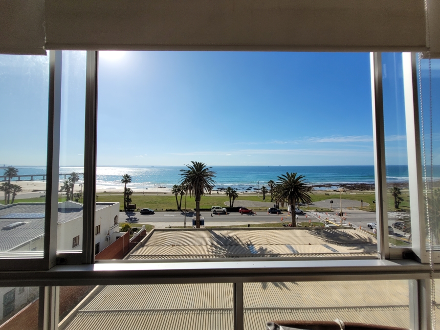 To Let 2 Bedroom Property for Rent in Summerstrand Eastern Cape